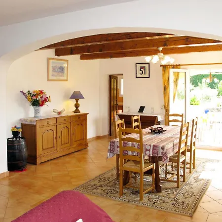 Holiday Pin Pinon - Max116 Sainte-Maxime